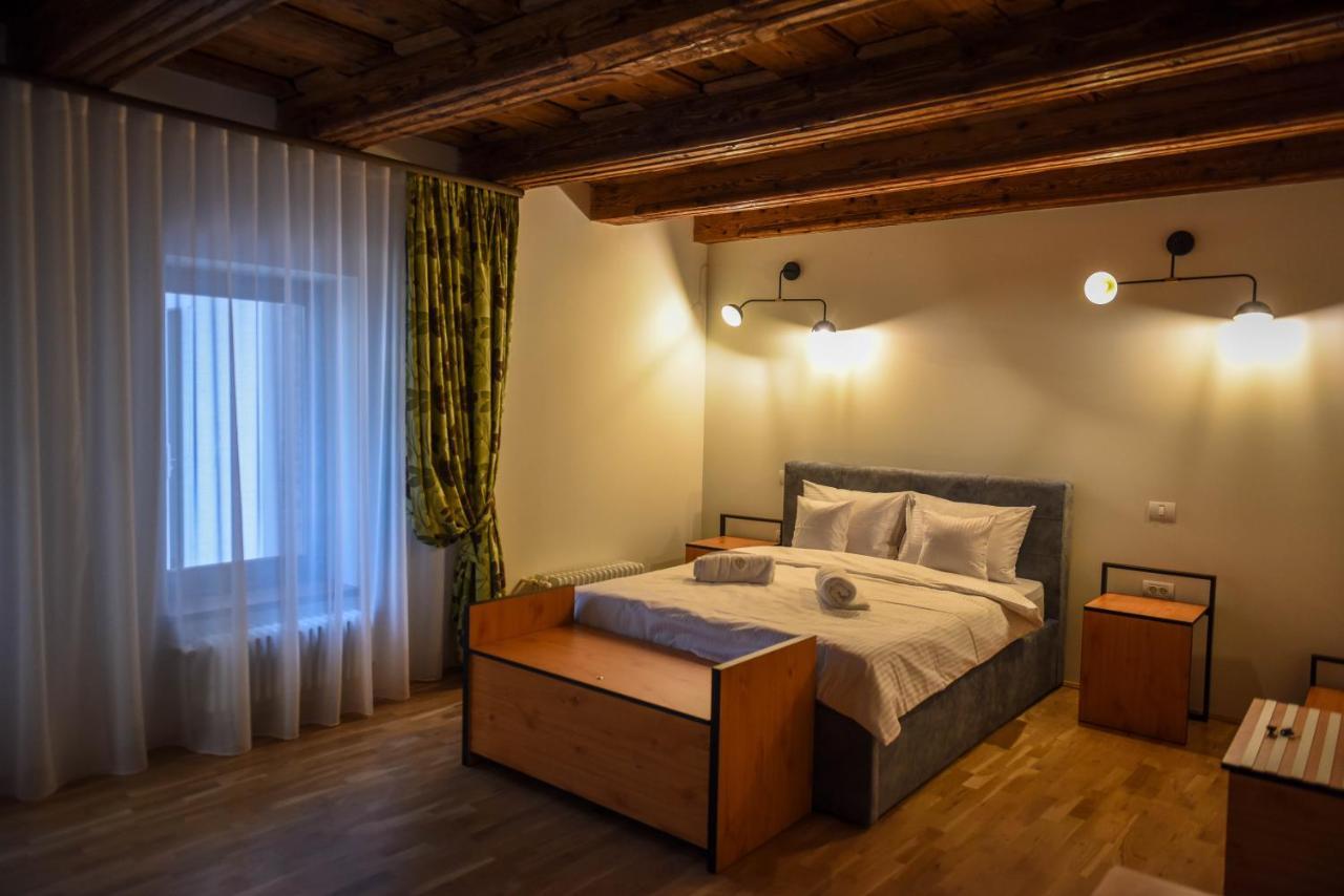 Schloss Apartments Brasov Exterior photo