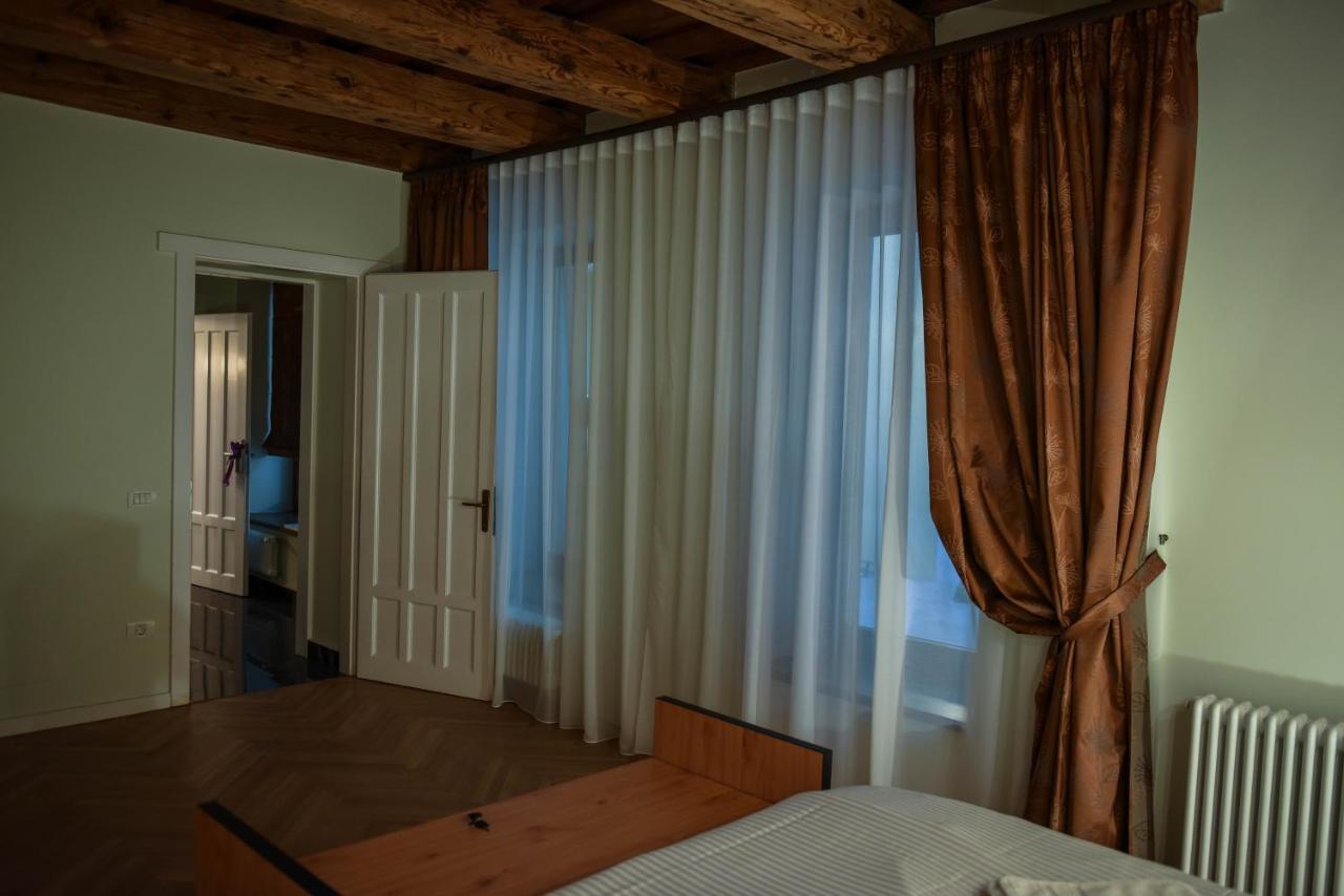 Schloss Apartments Brasov Exterior photo